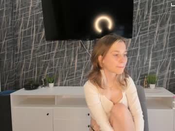webcam girl lynnatlee image #6721524