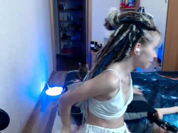 webcam girl ho1yh01e image #2053367