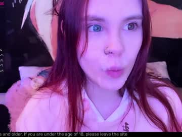 webcam girl nyakawaii69 image #524992