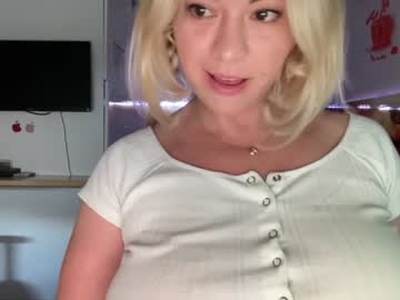 webcam girl kiradivine image #5470893