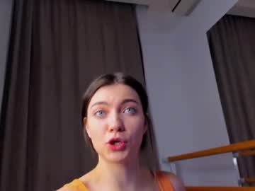 webcam girl kattyyy_cat image #6357012