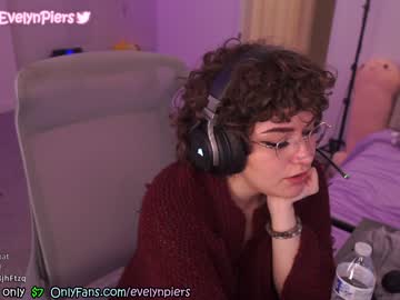 webcam girl evelynpiers image #2468775