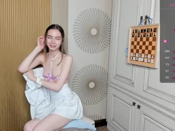 webcam girl happiness_call image #5358284