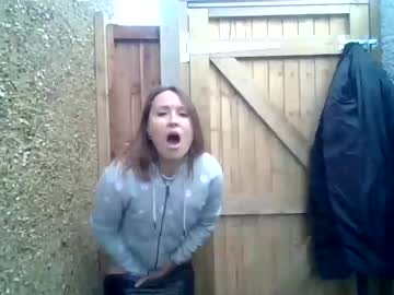 webcam girl eatmypie69 image #5794478