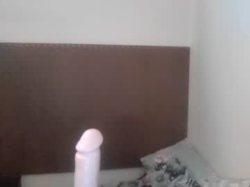 webcam couple wineguzzler101 image #4282528
