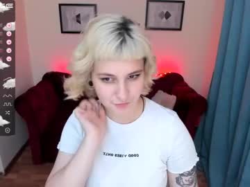 webcam girl yolandi_toit image #2208598