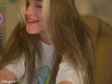 webcam girl mia_milagros image #4257145