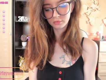 webcam girl shirleywatson image #4037204