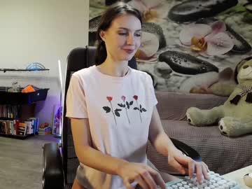webcam girl jennycutey image #5720499