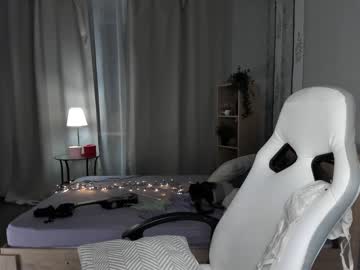 webcam girl ella_flare image #2559442