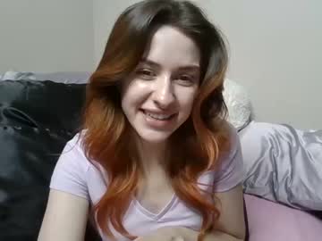 webcam girl milkywhiiite image #2359556