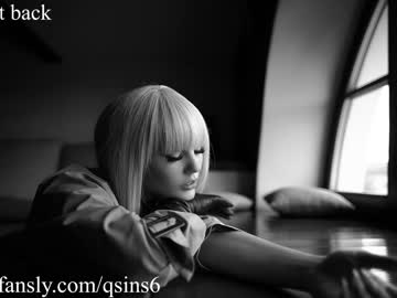 webcam girl queensy_sins_x image #3018125