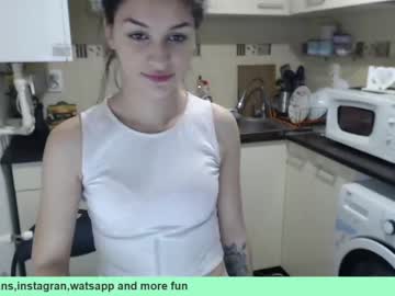 webcam couple maya_and_guests image #1334743