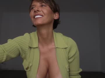 webcam girl visualedge image #1569727