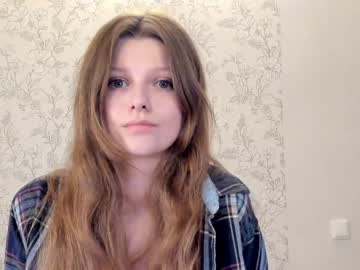webcam girl alainaestrada image #5498783