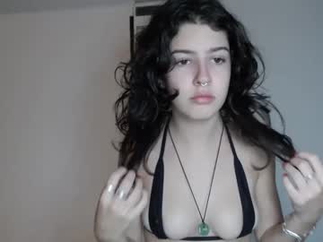 webcam girl frenchava image #4934964