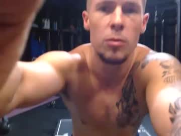 webcam man browneyedmuscleboy32 image #5316913