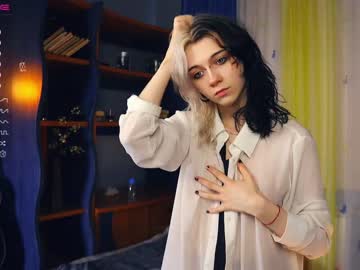 webcam girl deliaderrick image #6932362