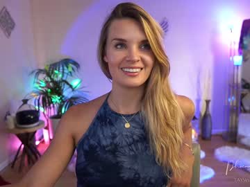 webcam girl phoenix_taylor image #4828047