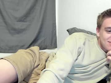 webcam man collegeboiaz image #4257361