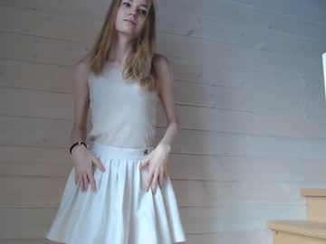 webcam girl princess__aurora image #3674573