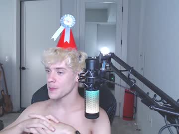 webcam man ironthud image #2453899