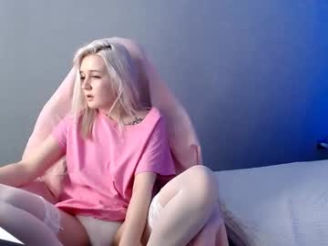webcam girl barbie_coy image #1590977
