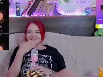 webcam girl ginger_pie image #5316920