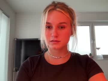 webcam girl sarahsapling image #5357347