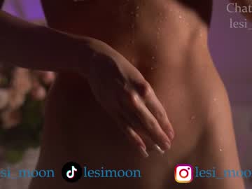 webcam girl lesi_moon image #6311638