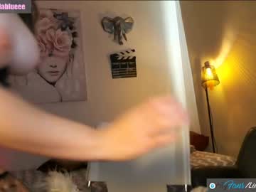 webcam girl lindabluee image #137572