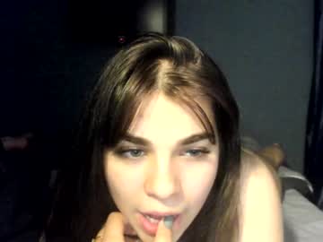webcam girl hot_chill__ image #2402236