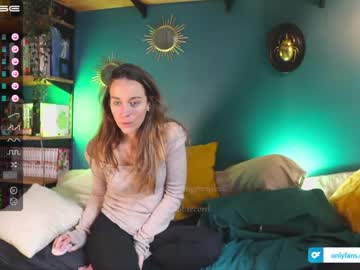 webcam girl liaisonsdangereuses image #3918964
