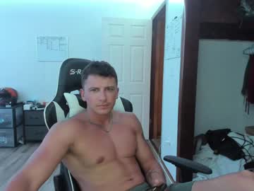 webcam man cowsgomoo101 image #2035665