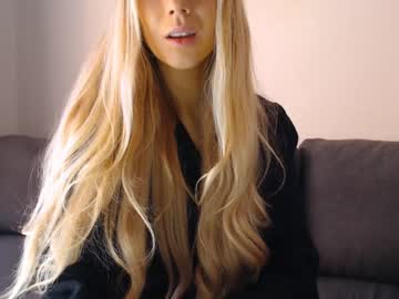 webcam girl pervyblonde image #796528