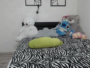 webcam girl kira_little image #4885129