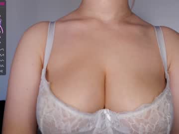 webcam girl annamooree image #4232086