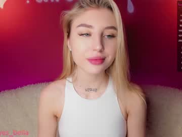 webcam girl evalanis image #1018636