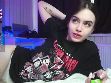 webcam girl connieambes image #6439351