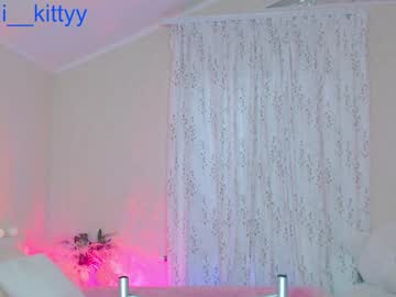 webcam girl lit1le_kitty_ image #997419