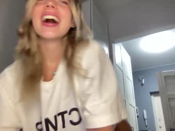 webcam girl angel_from_sky image #4790060