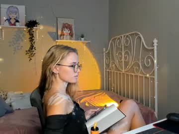 webcam girl linellali image #2491714