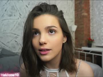 webcam girl emiliacourtney image #5817806