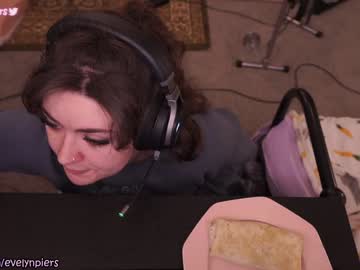 webcam girl evelynpiers image #3987752