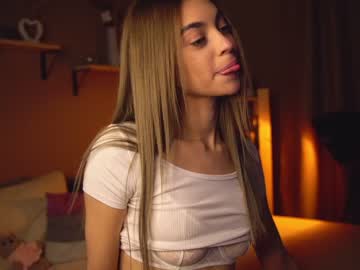 webcam girl cuteelsa_ image #5894284