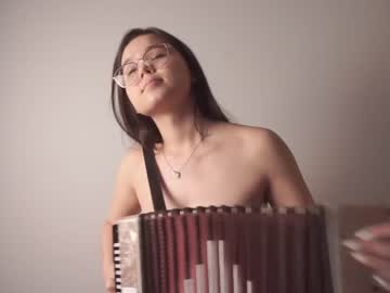 webcam girl helenmoors image #4061018