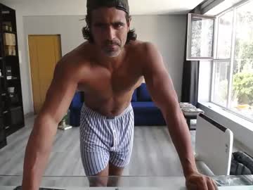 webcam man latino23bom image #5197412