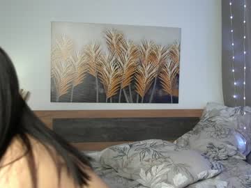 webcam girl refined_style image #6506845