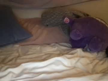 webcam girl lilbbygirl100 image #2869655