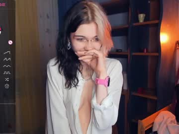 webcam girl deliaderrick image #6578613